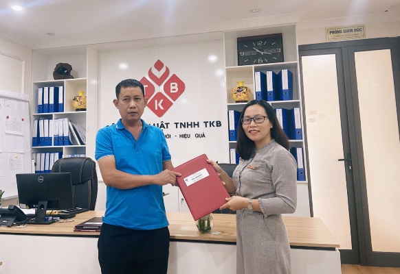 Ký kết hợp đồng dịch vụ Đề nghị cấp Giấy phép VSATTP