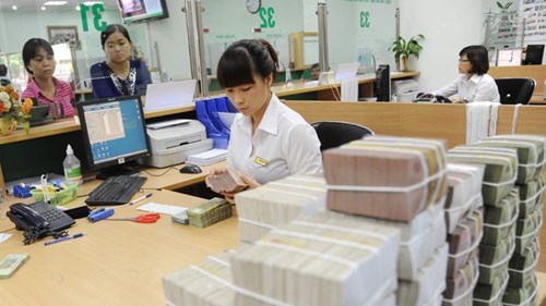 Hàng loạt vụ mất tiền tỉ sổ tiết kiệm: Ngân hàng không thể phủi tay